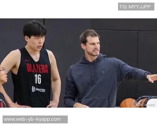 三球首节表现平平全场仅得20分个人秀难掩效率低下的尴尬